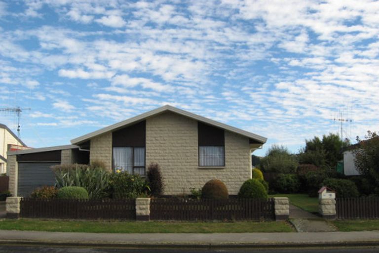 Photo of property in 16 Doon Street, Oamaru North, Oamaru, 9400