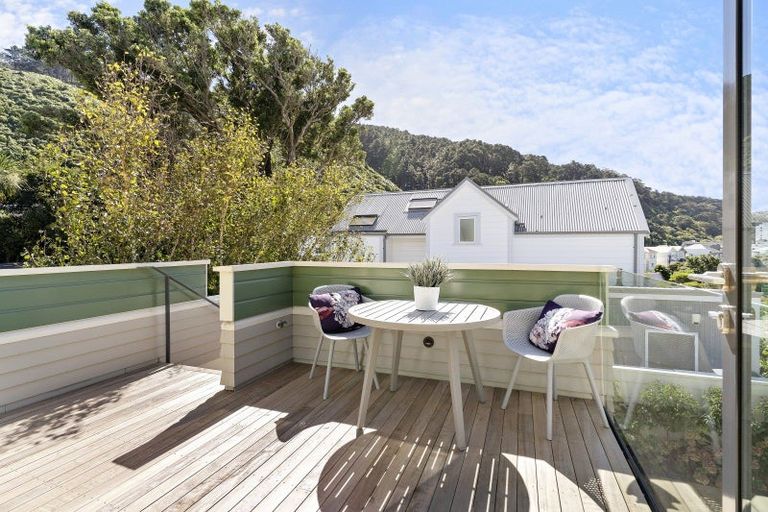 Photo of property in 96 Hill Street, Thorndon, Wellington, 6011