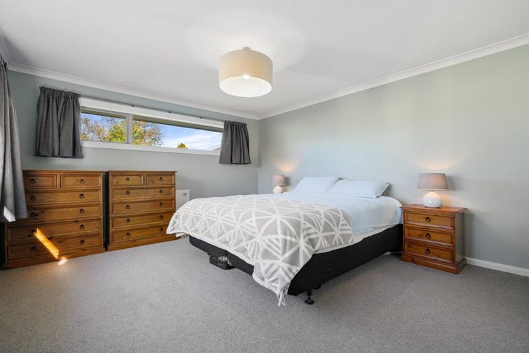 Photo of property in 36 Appleby Crescent, Burnside, Christchurch, 8053