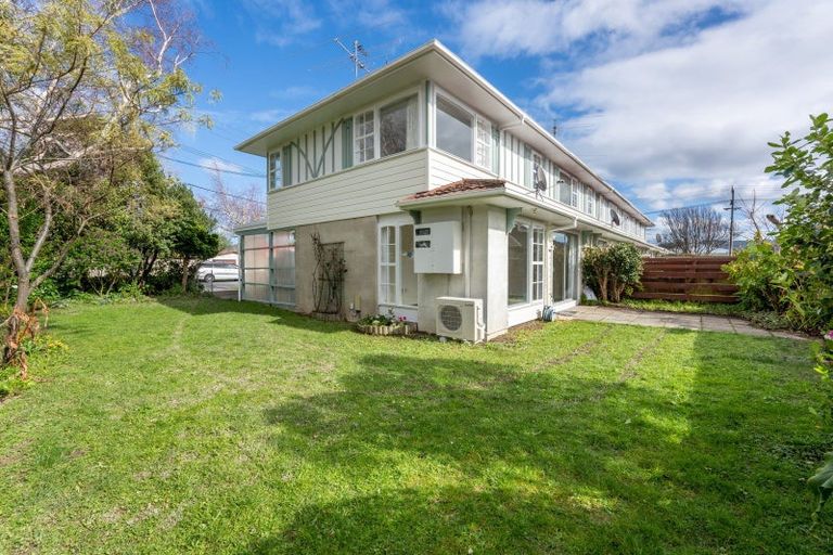Photo of property in 5/1 Waikare Avenue, Waiwhetu, Lower Hutt, 5010