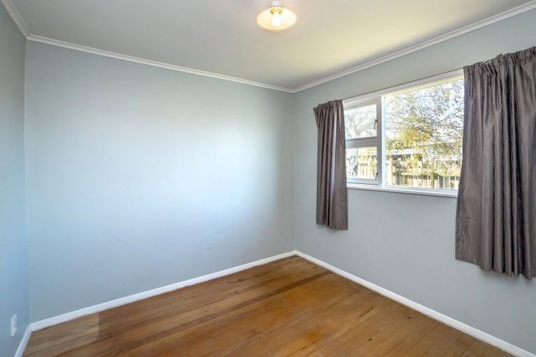 Photo of property in 15 Woodward Street East, Featherston, 5710