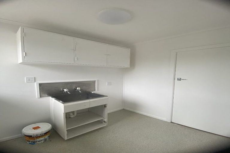 Photo of property in 5 Balmoral Street, Taradale, Napier, 4112