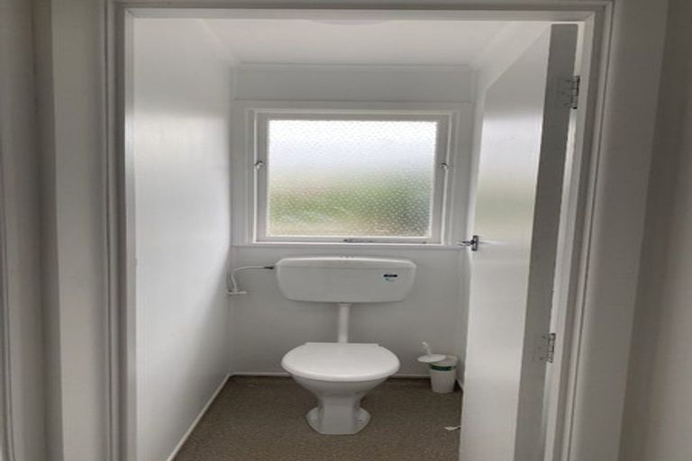 Photo of property in 5 Balmoral Street, Taradale, Napier, 4112