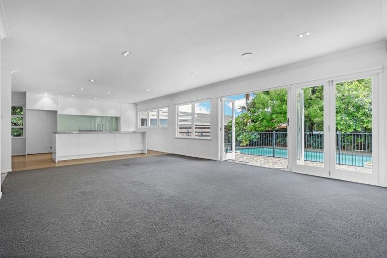 Photo of property in 19 Manse Road, Pahurehure, Papakura, 2113