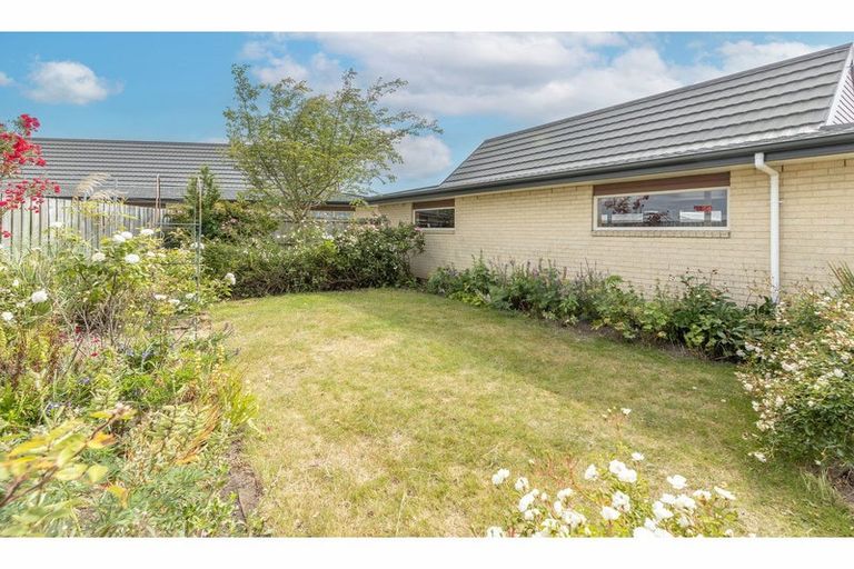 Photo of property in Rivertown Villas, 150 Williams Street, Kaiapoi, 7630