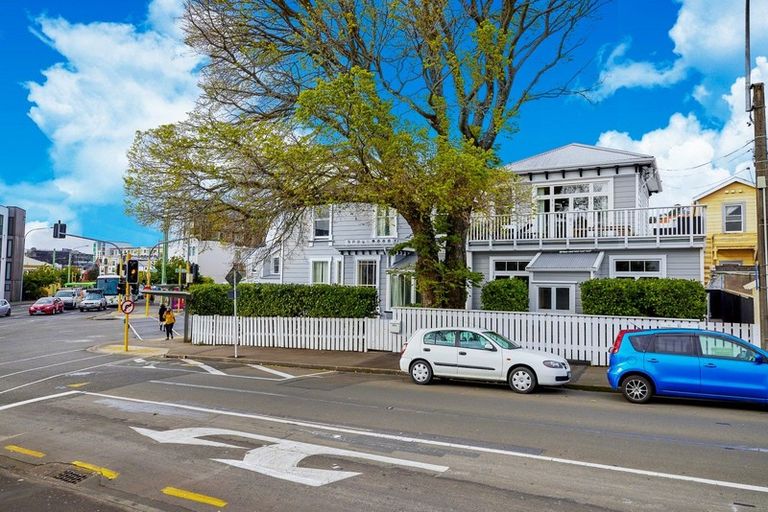 Photo of property in 290 Willis Street, Aro Valley, Wellington, 6011