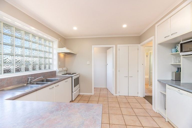 Photo of property in 65 Santa Rosa Avenue, Halswell, Christchurch, 8025