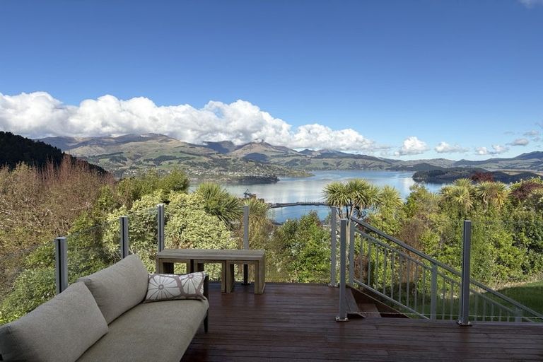 Photo of property in 6 Hyllton Heights, Lyttelton, 8082