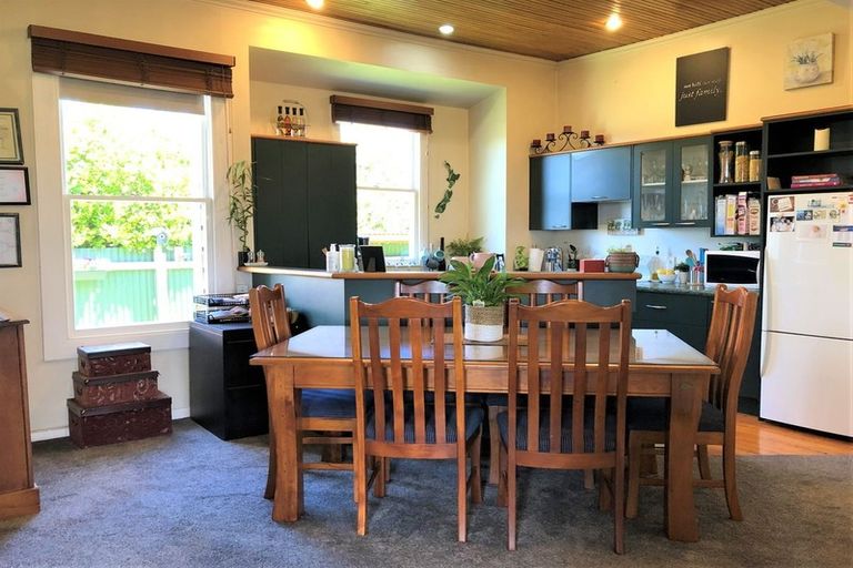 Photo of property in 22 Frances Street, Balclutha, 9230