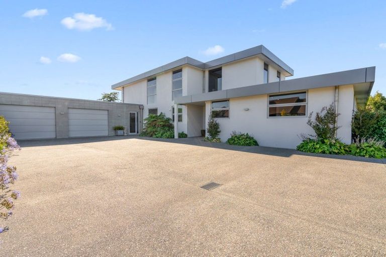 Photo of property in 32 Talboys Drive, Winton, 9720