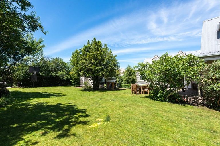 Photo of property in 44 Alpha Avenue, Strowan, Christchurch, 8052