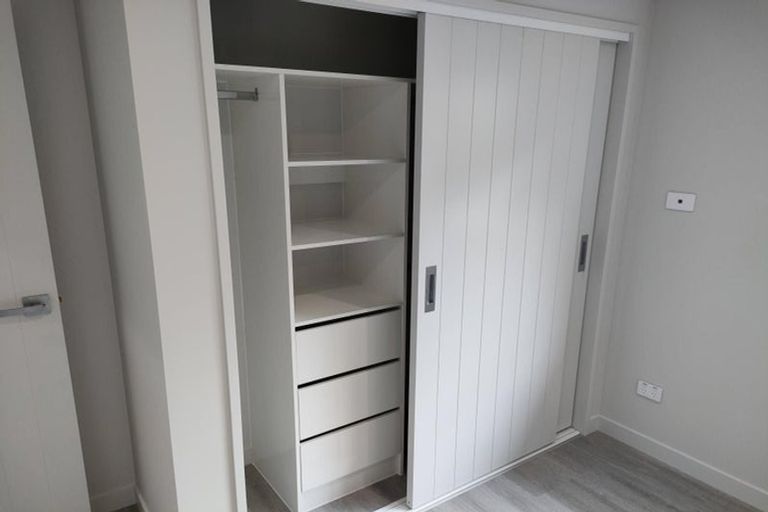 Photo of property in 14 Arataki Way, Glen Eden, Auckland, 0602