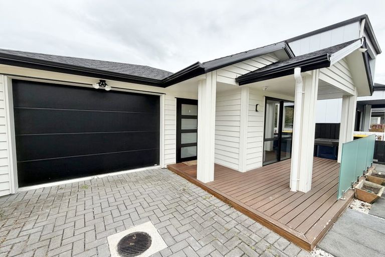 Photo of property in 15 Kahui Parade, Karaka, Papakura, 2113