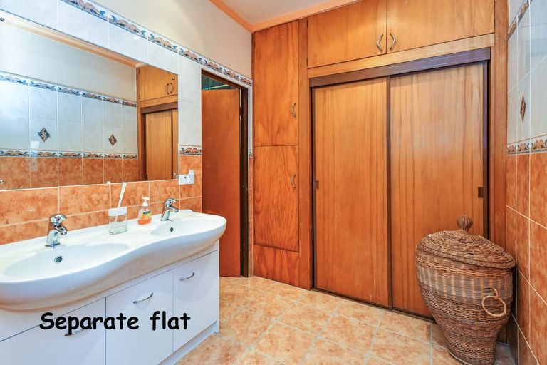 Photo of property in 6 Eric Crozier Road, Darfield, 7571