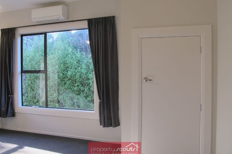 Photo of property in 14 Stone Street, Kenmure, Dunedin, 9011