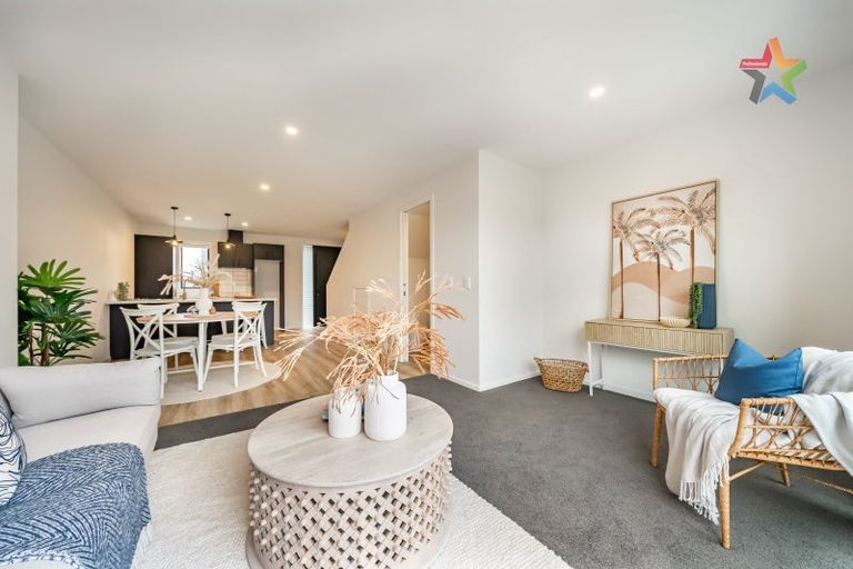 Photo of property in 71 Pipi Place, Levin, 5510