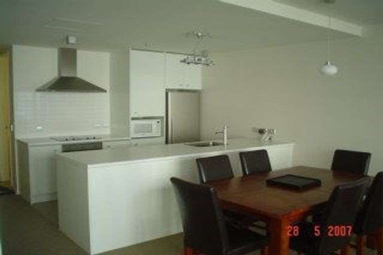 Photo of property in Montreaux Apartments, 3i/164 The Terrace, Wellington Central, Wellington, 6011