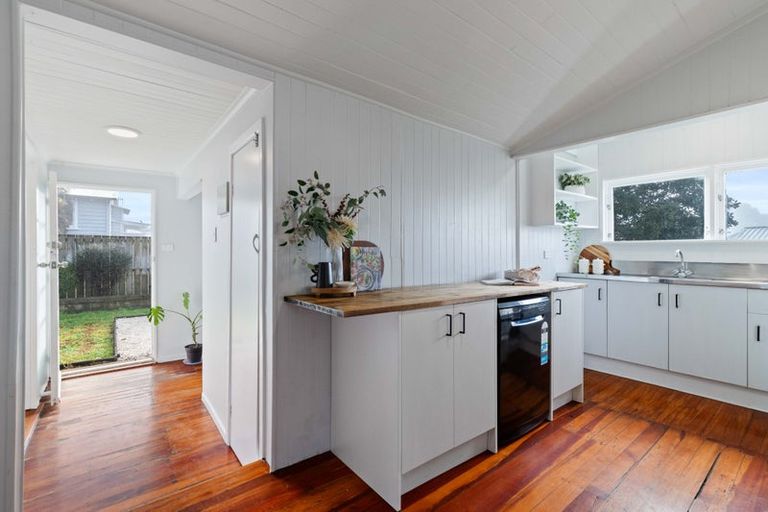 Photo of property in 38b Mclarin Road, Glenbrook, Waiuku, 2681