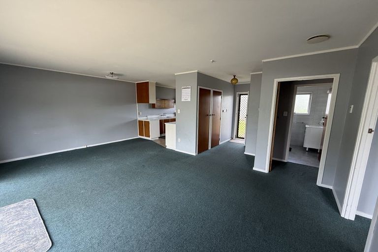 Photo of property in 2/210 Shirley Road, Papatoetoe, Auckland, 2025