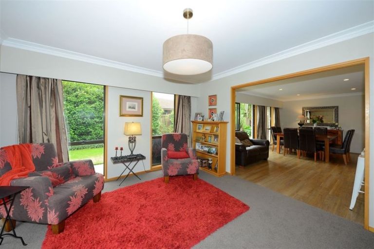 Photo of property in 58 Karnak Crescent, Russley, Christchurch, 8042