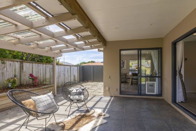 Photo of property in 10 Lorna Irene Drive, Raumati South, Paraparaumu, 5032