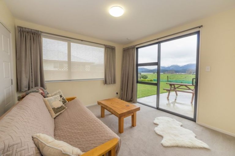 Photo of property in 87 Dusky Street, Te Anau, 9600