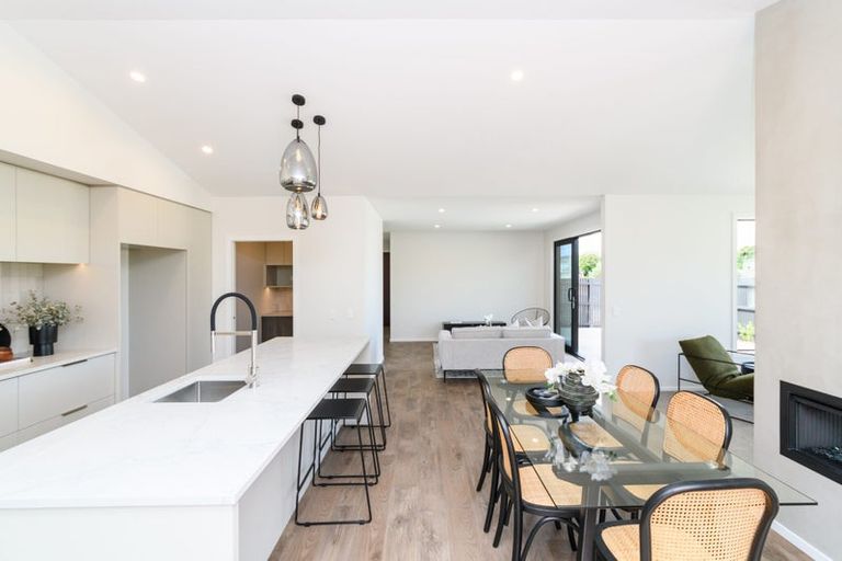 Photo of property in 40 Ashford Avenue, Hokowhitu, Palmerston North, 4410