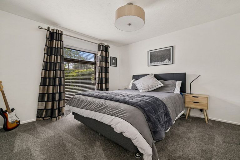 Photo of property in 3 Chatswood Place, Bishopdale, Christchurch, 8051