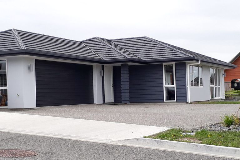 Photo of property in 1 Campari Drive, Richmond, 7020