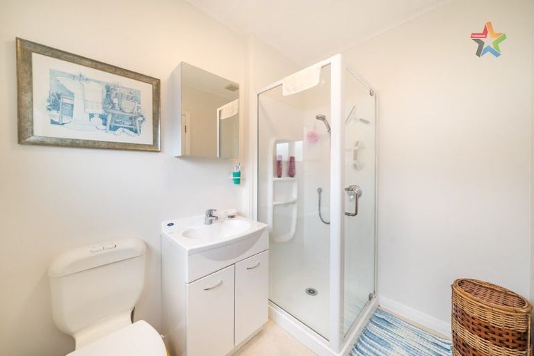 Photo of property in 1/1079 High Street, Taita, Lower Hutt, 5011