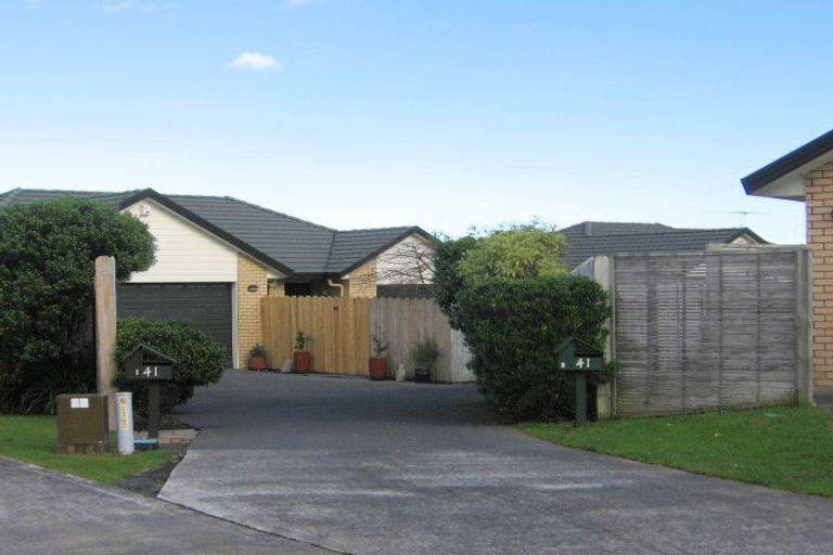 Photo of property in 1/41 Glanworth Place, Dannemora, Auckland, 2016