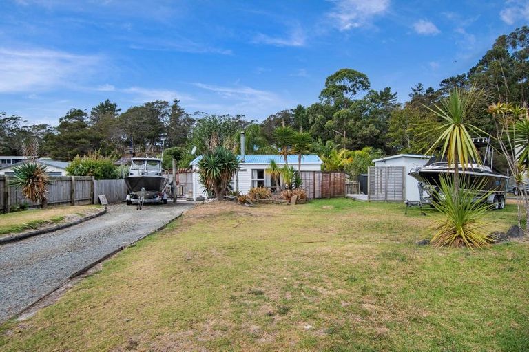 Photo of property in 39 Tamure Place, Ruakaka, 0116