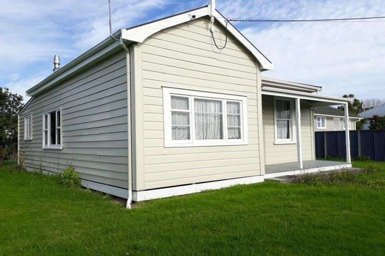 Photo of property in 16 Bassett Street, Dargaville, 0310