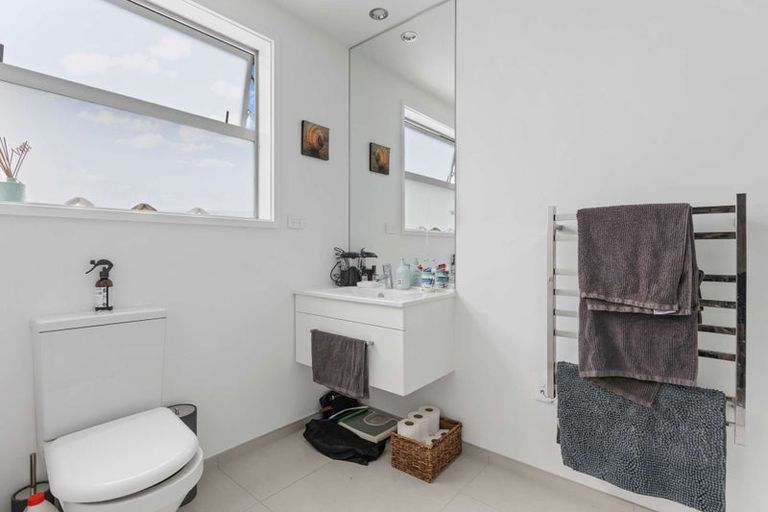 Photo of property in 9 Pimelea Street, Papamoa Beach, Papamoa, 3118