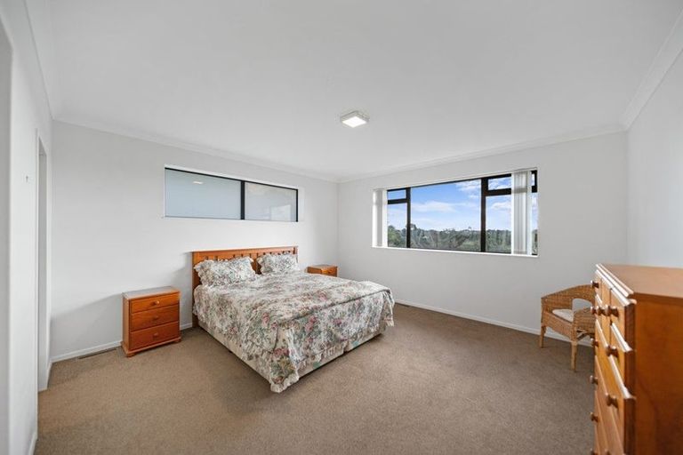 Photo of property in 5 Len Brown Place, Pukekohe, 2120