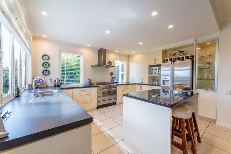 Photo of property in 37 Selwyn Street, Maori Hill, Timaru, 7910