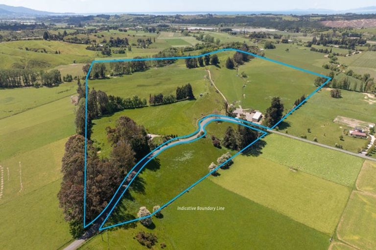 Photo of property in 67 Rosedale Road, Pinehill, Auckland, 0632