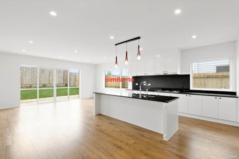 Photo of property in 6 Rauaruhe Road, Karaka, Papakura, 2113