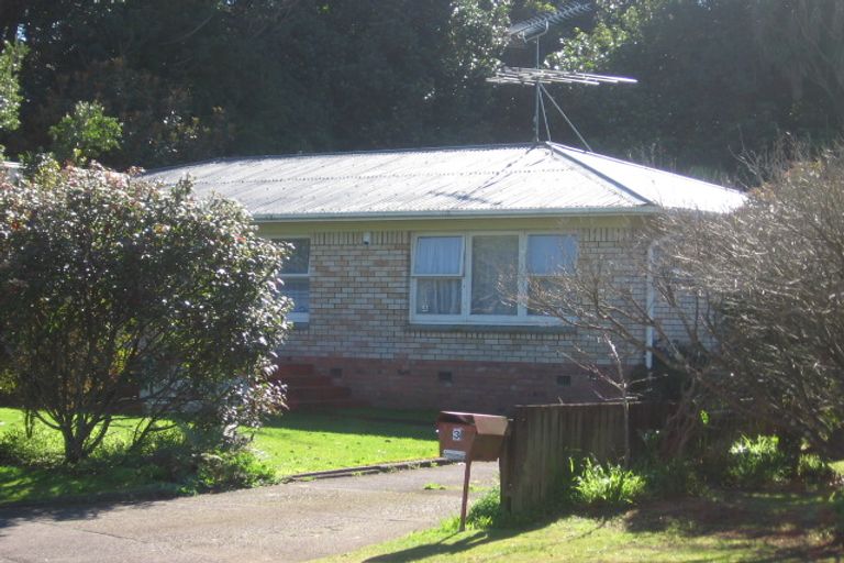 Photo of property in 3 Arthur Place, Opaheke, Papakura, 2113