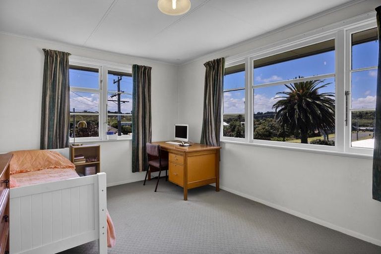 Photo of property in 15 Norfolk Street, Patea, 4520