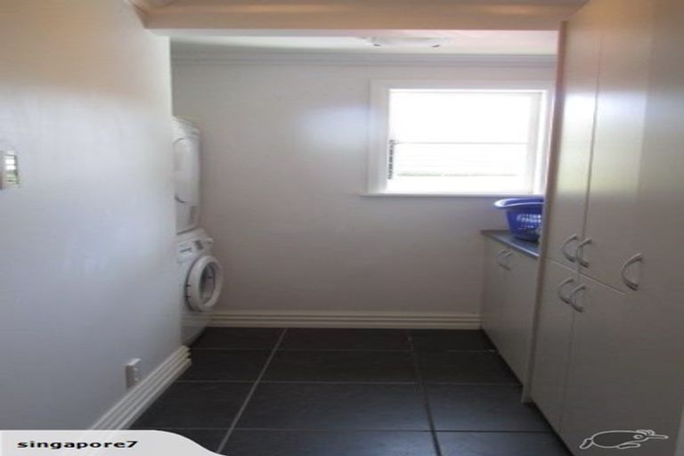 Photo of property in 118 Cashmere Avenue, Khandallah, Wellington, 6035