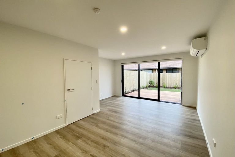 Photo of property in 2/23 Euston Street, Riccarton, Christchurch, 8041