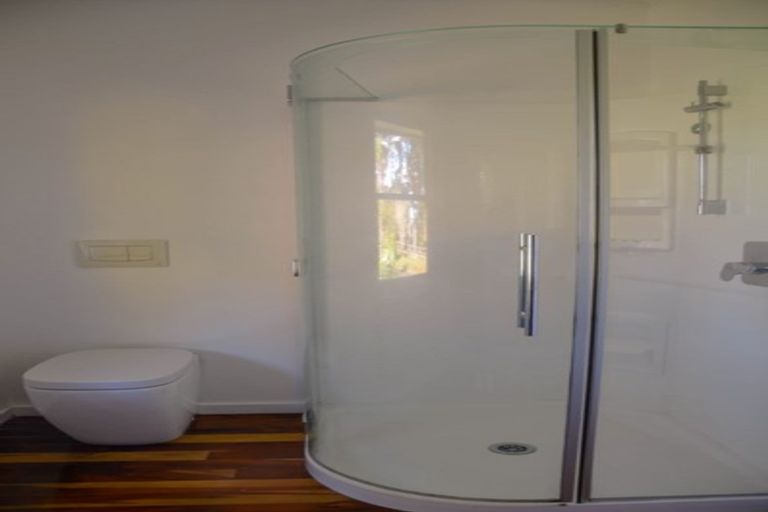 Photo of property in 246 Lonely Track Road, Dairy Flat, 0632