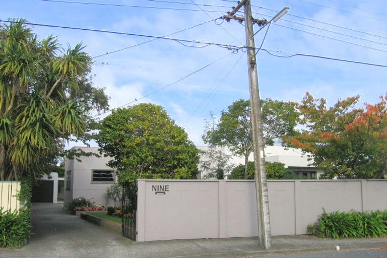 Photo of property in 9 Troon Crescent, Boulcott, Lower Hutt, 5010