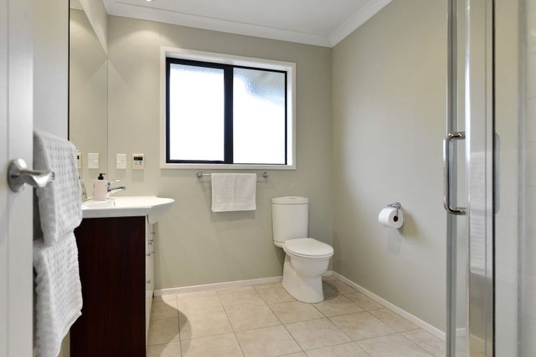 Photo of property in 12 Peninsula Point, Huntington, Hamilton, 3210