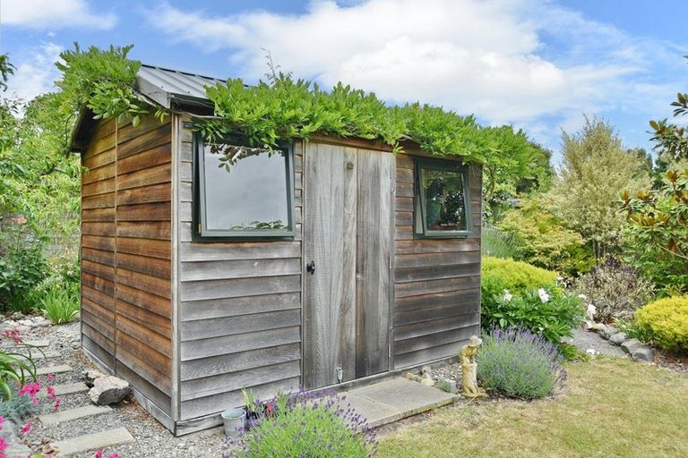 Photo of property in 28 Grierson Avenue, Amberley, 7481