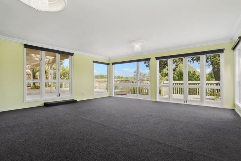 Photo of property in 212 Pine Valley Road, Dairy Flat, Silverdale, 0992