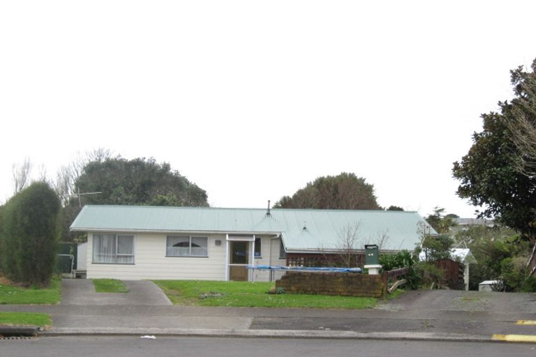 Photo of property in 48 Sole Avenue, Bell Block, New Plymouth, 4312