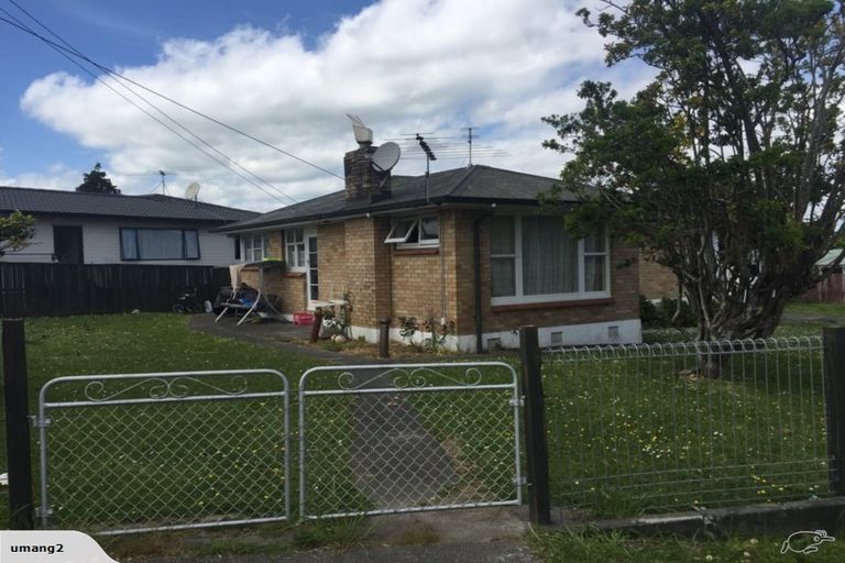 Photo of property in 43 Alfriston Road, Manurewa East, Auckland, 2102