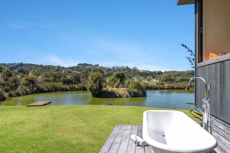 Photo of property in 851b Takatu Road, Tawharanui Peninsula, Matakana, 0986